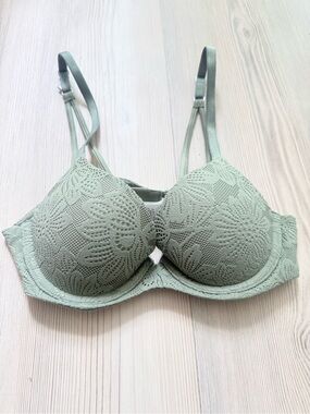 aerie Sage Green Lace Underwire Bra